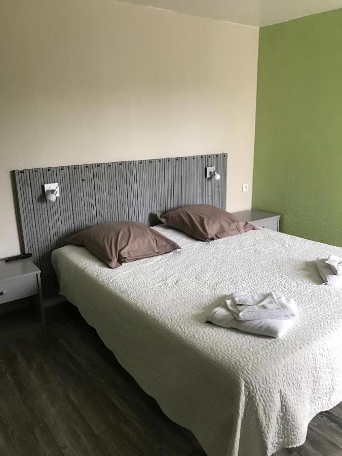 Hotel Du Viaduc 勒维雅昂 外观 照片